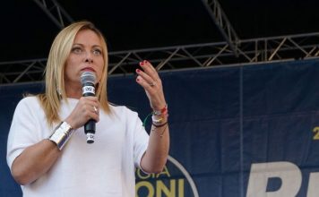 Meloni: a kormány rendeletet alkot a külföldi tanulók osztályonkénti számának korlátozásáról